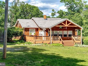 2040 PANORAMA VIEW DRIVE, STANLEY, VA 22851