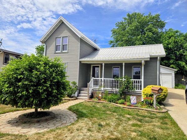 288 Riverside Street, Janesville, WI 53548