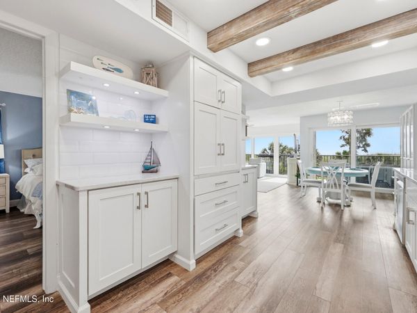 411 1ST Street S, Unit 203, Jacksonville Beach, FL 32250