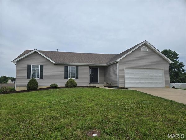 10 Sugarberry Court , Troy, MO 63379