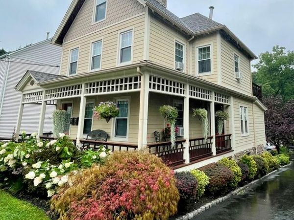 71 N Midland Avenue , Nyack, NY 10960