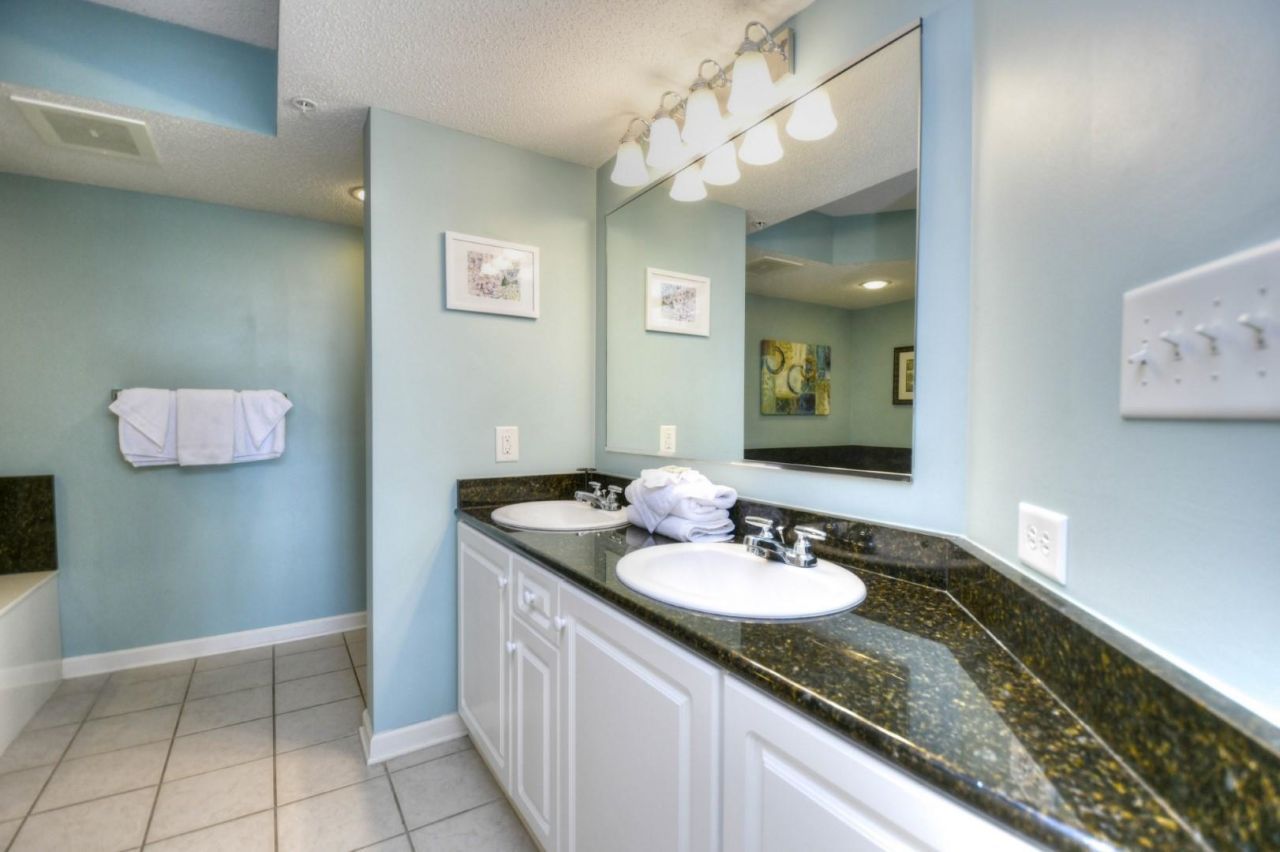 2151 Bridge View Ct.  Photo 15