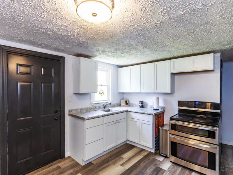 922 Melvin Lane, Franklin, OH 45005 Photo 6