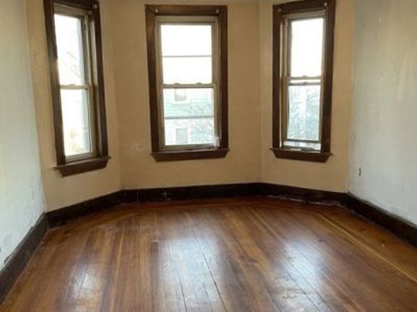 83 Central Ave, Unit 3, Chelsea, MA 02150