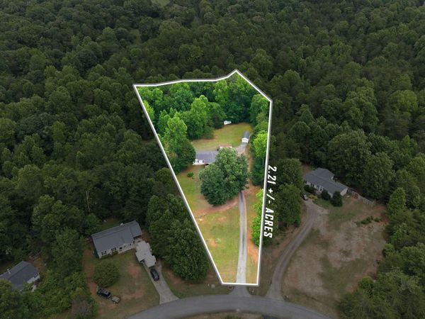 372 Shenandoah Drive, Dahlonega, GA 30533