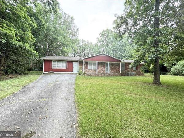 210 Cherrywood Drive, Woodstock, GA 30188