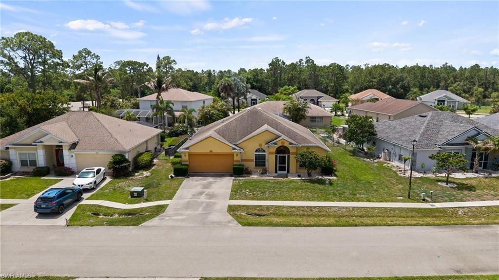 1520 Honor Ct, Lehigh Acres, FL 33971 Photo