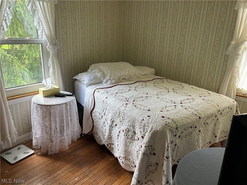 7359 Parma Park Boulevard, Parma, OH 44130 Photo 11