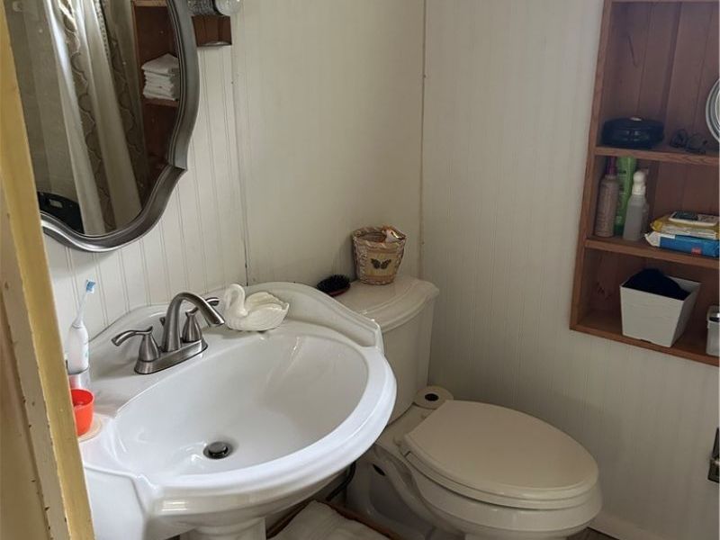 7359 Parma Park Boulevard, Parma, OH 44130 Photo 17