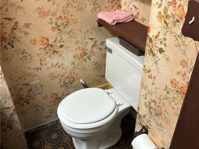 7359 Parma Park Boulevard, Parma, OH 44130 Photo 28