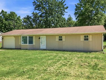 1795 Allen Drive, Salem, OH 44460