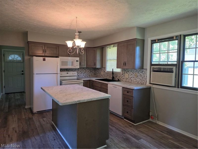 1795 Allen Drive, Salem, OH 44460 Photo 8