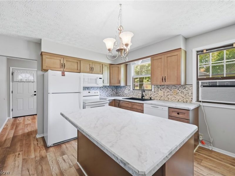 1795 Allen Drive, Salem, OH 44460 Photo 8