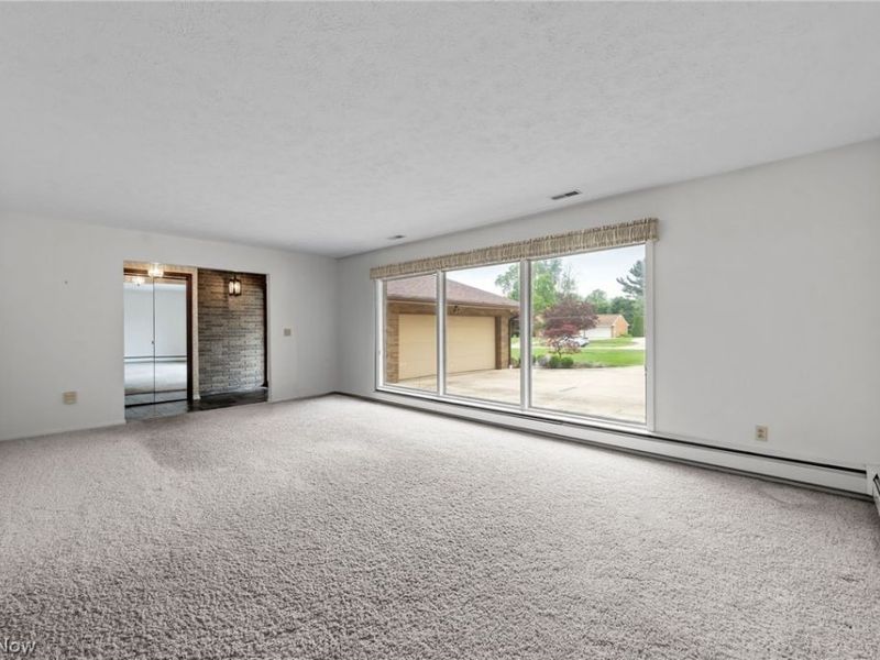 16385 Glendale Avenue , Strongsville, OH 44136 Photo 18