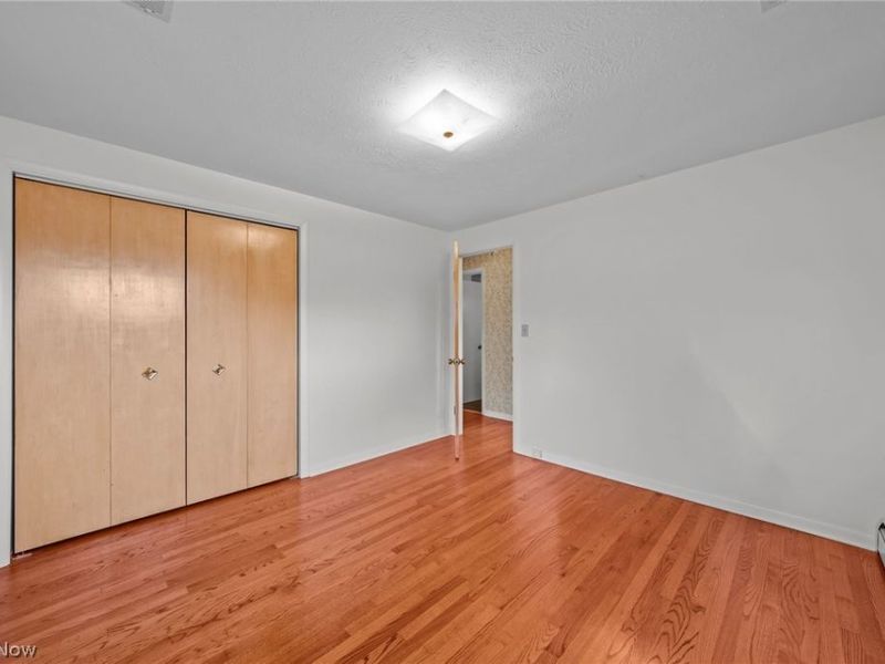 16385 Glendale Avenue , Strongsville, OH 44136 Photo 33