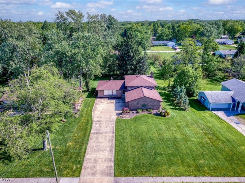 16385 Glendale Avenue , Strongsville, OH 44136 Photo 6