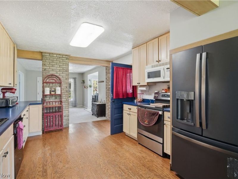 6512 Clay Street, Thompson, OH 44086 Photo 8