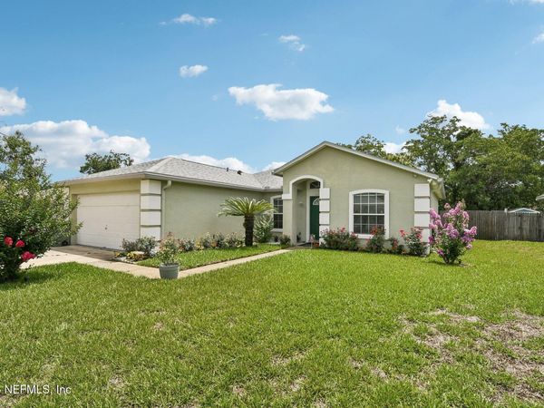 1585 SADDLEBROOK Lane, Jacksonville, FL 32221