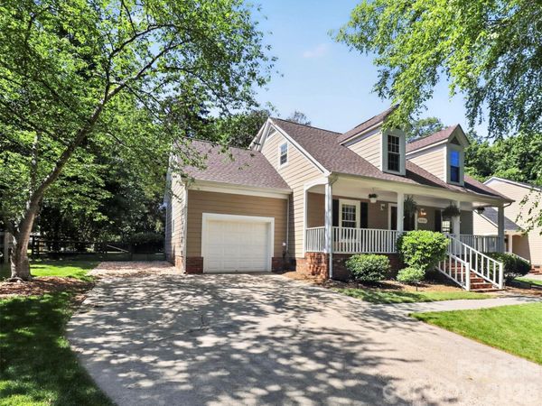 4007 Meadowridge Drive, Charlotte, NC 28226