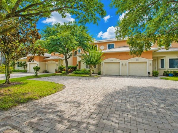 772 Middleton Drive SW, Vero Beach, FL 32962