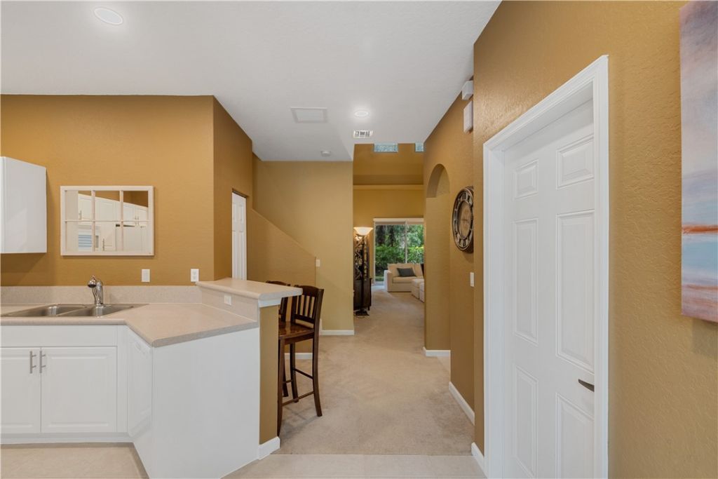 772 Middleton Drive Sw, Vero Beach, FL 32962 Photo