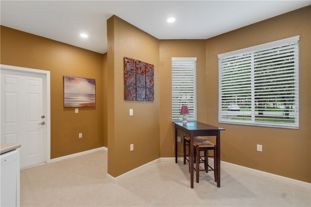 772 Middleton Drive Sw, Vero Beach, FL 32962 Photo