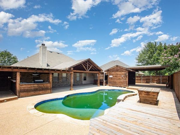 103 Haymeadow Drive, Crandall, TX 75114