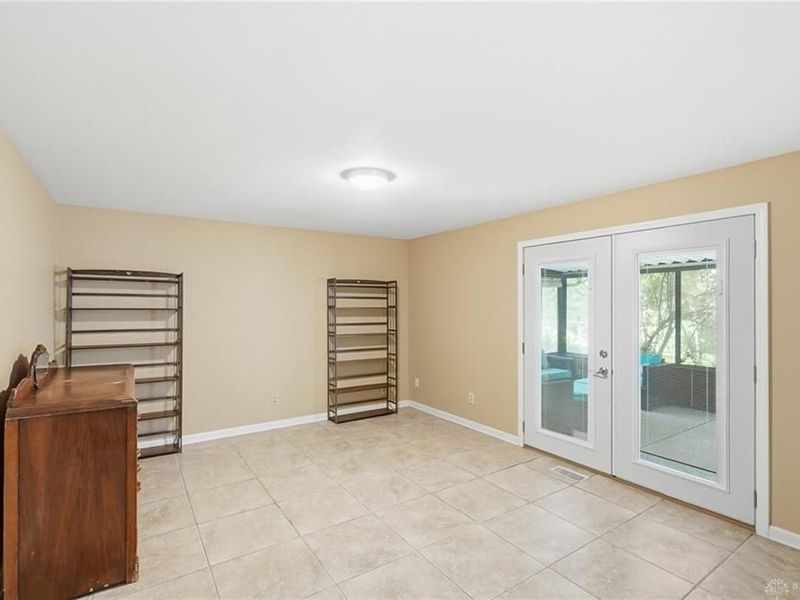 115 Lodewood Drive, Centerville, OH 45458 Photo 6