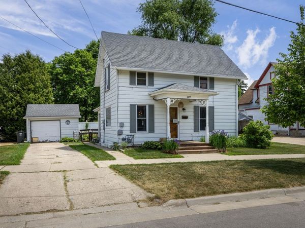 309 S Madison Street, Stoughton, WI 53589