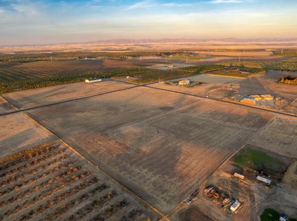 8665 La Castella, Escalon, CA 95320 Photo