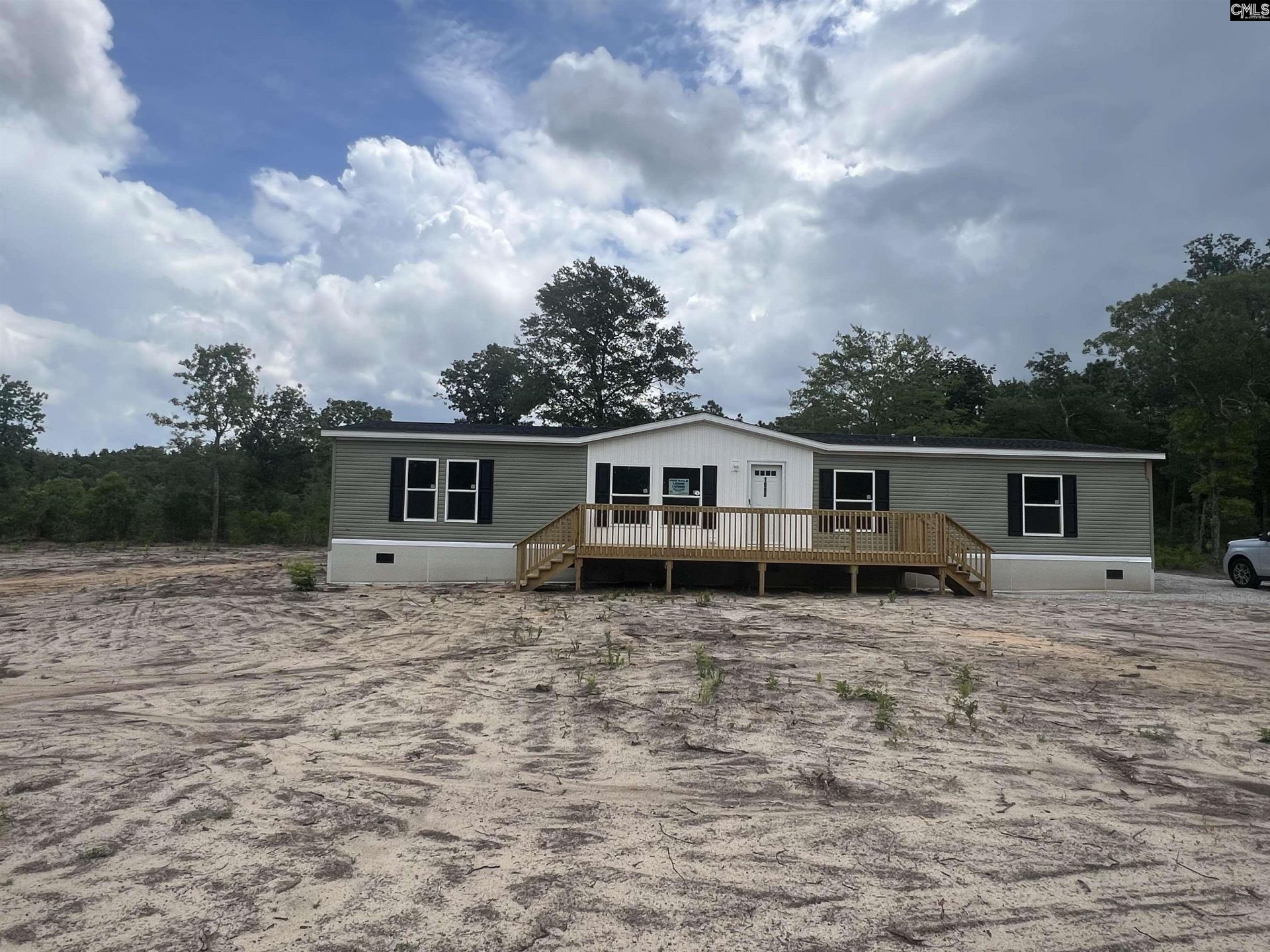 1090 Seivern Road  Photo 16