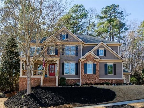 778 Crescent Circle , Canton, GA 30115