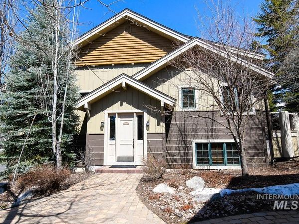 1379 Hearthstone Ct, Unit 15-H, McCall, ID 83638
