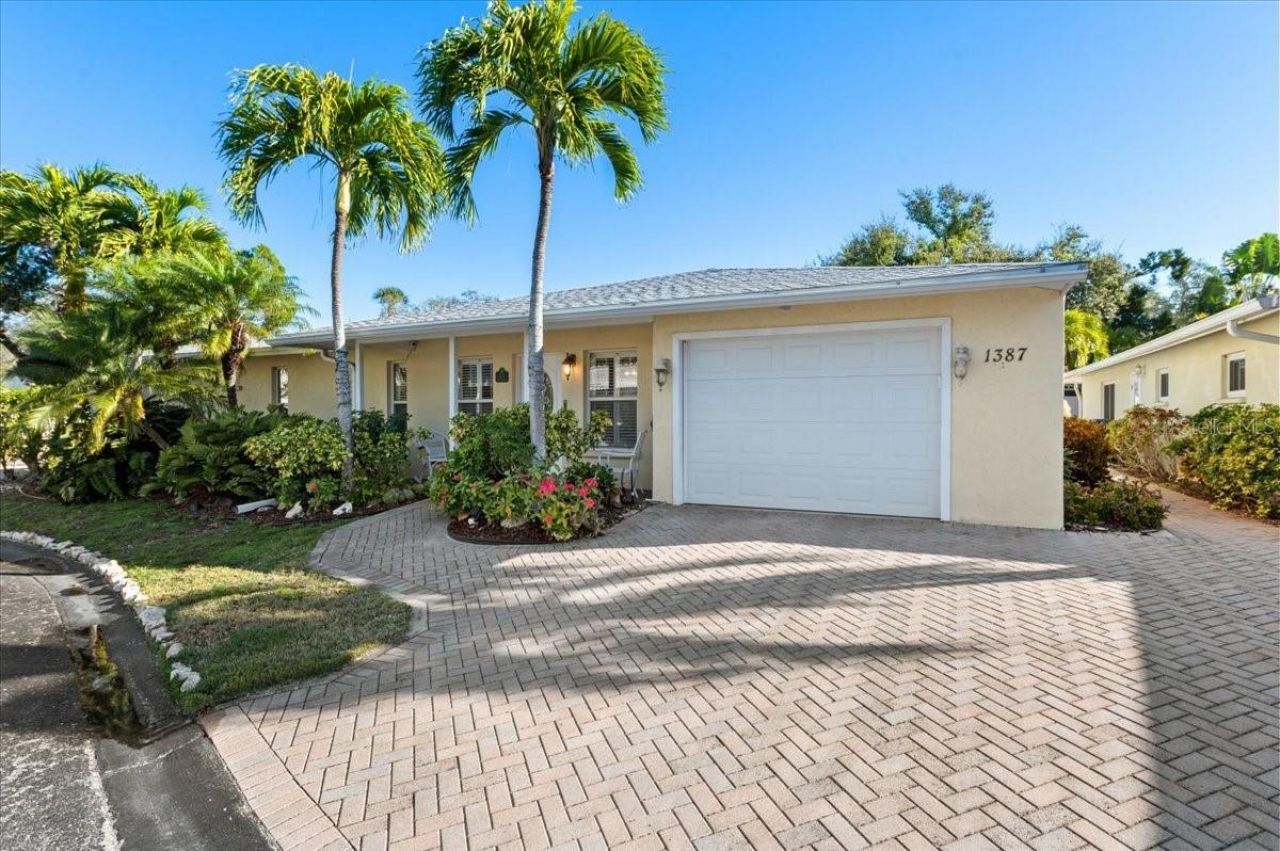 1387 Moonmist Drive , Unit G2, Sarasota, FL 34242 Photo