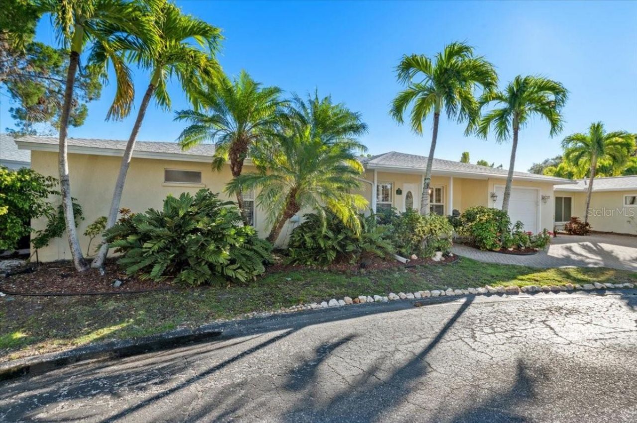 1387 Moonmist Drive , Unit G2, Sarasota, FL 34242 Photo