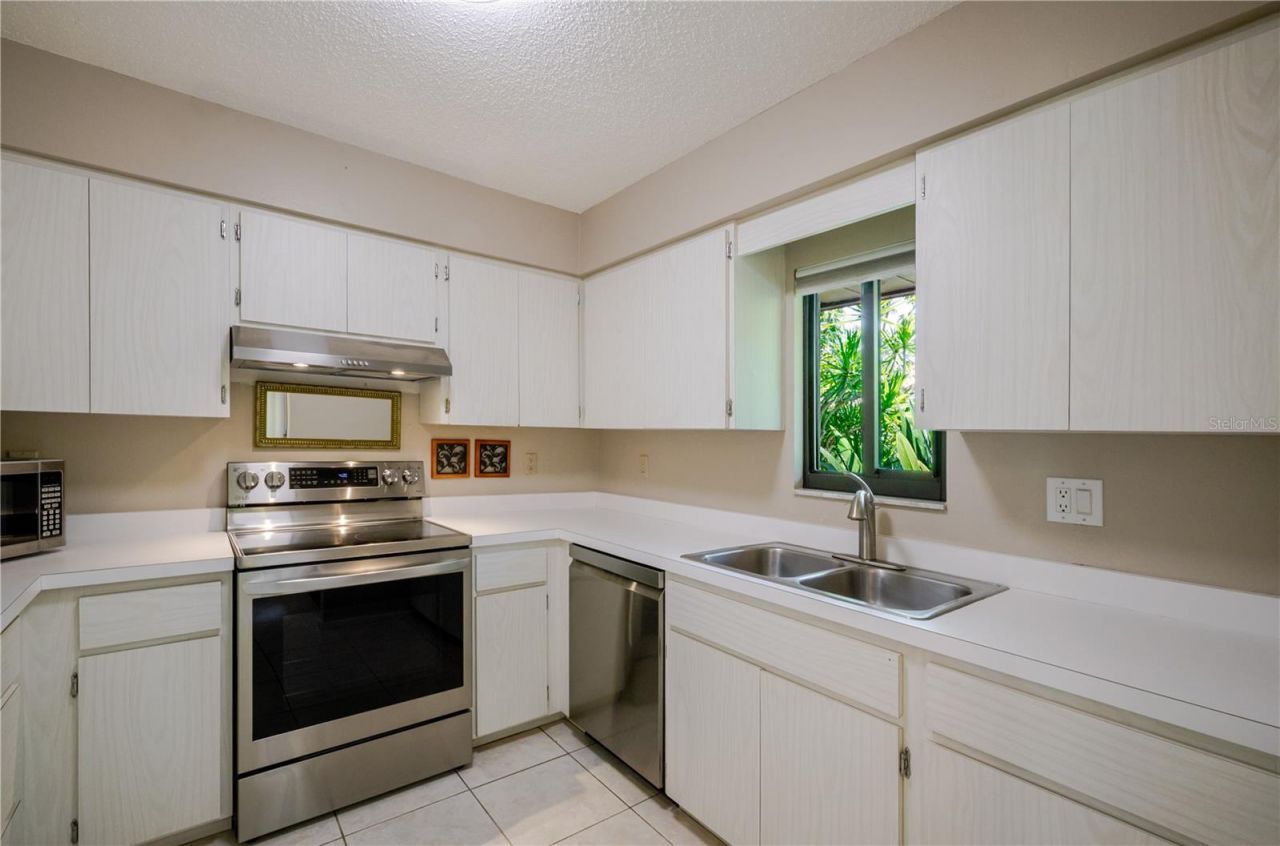 6600 Draw Lane , Unit 116, Sarasota, FL 34238 Photo