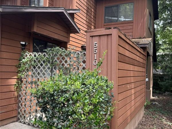 5510 SW 8TH PLACE , GAINESVILLE, FL 32607