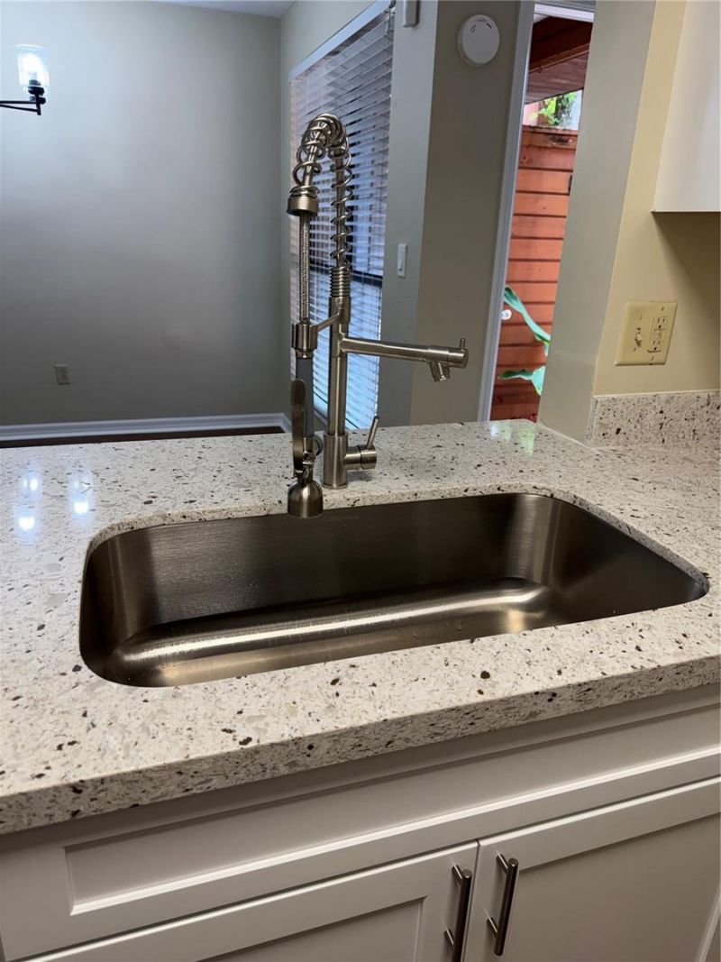5510 SW 8th Place , Gainesville, FL 32607 Photo