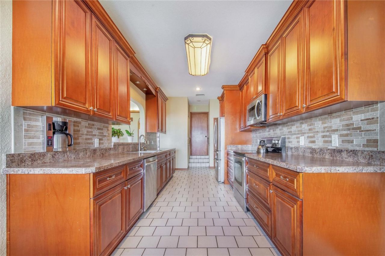 470 S Ramona Avenue, Lake Alfred, FL 33850 Photo