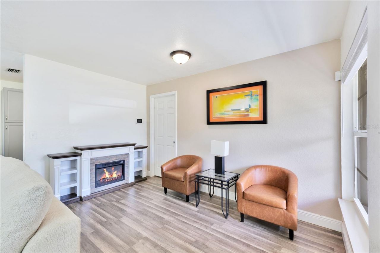 4 Channing Avenue , Orlando, FL 32811 Photo