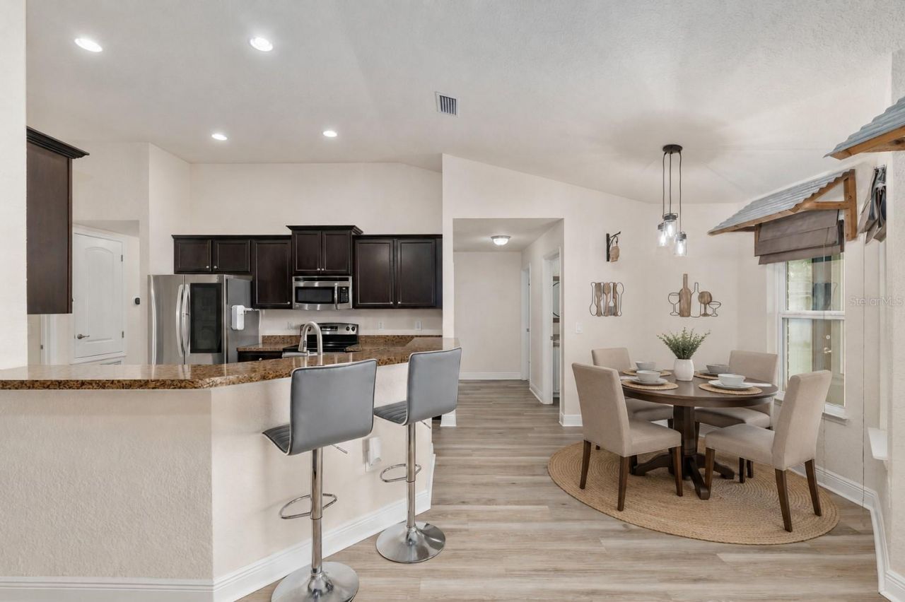6746 SE 12th Place , Ocala, FL 34472 Photo