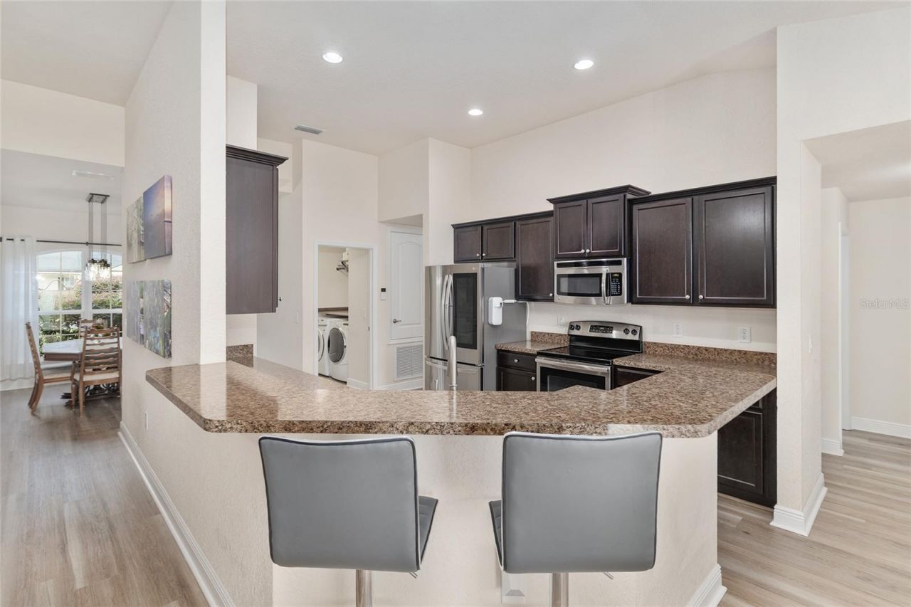 6746 SE 12th Place , Ocala, FL 34472 Photo