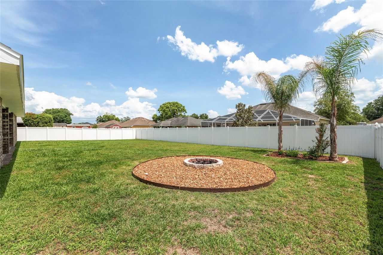 6746 SE 12th Place , Ocala, FL 34472 Photo