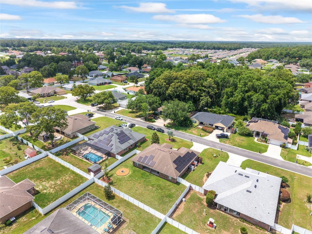 6746 SE 12th Place , Ocala, FL 34472 Photo