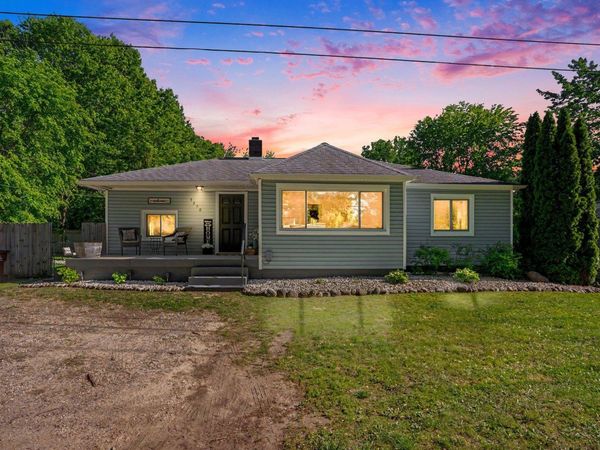5290 Broadway Street E, Mt Pleasant, MI 48858