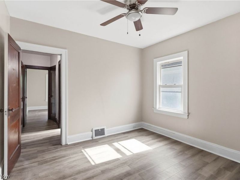 12812 Parkhill Avenue, Cleveland, OH 44120 Photo 33