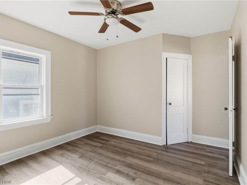 12812 Parkhill Avenue, Cleveland, OH 44120 Photo 34