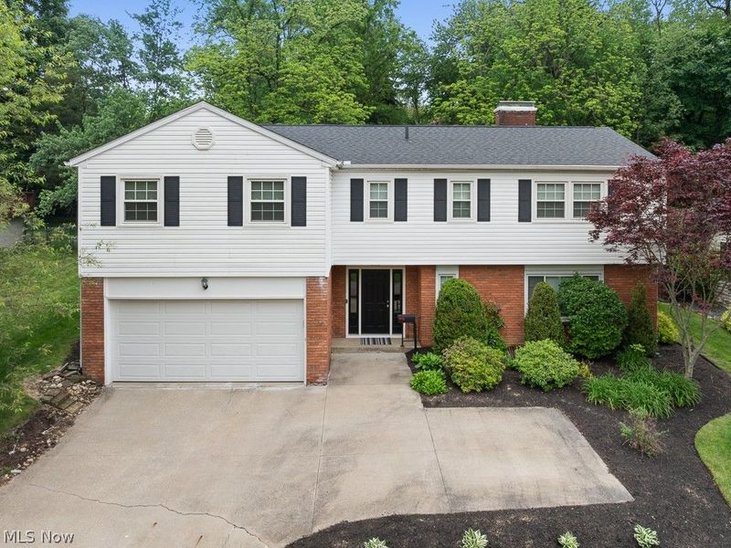 515 Vosello Avenue, Akron, OH 44313 Photo 1