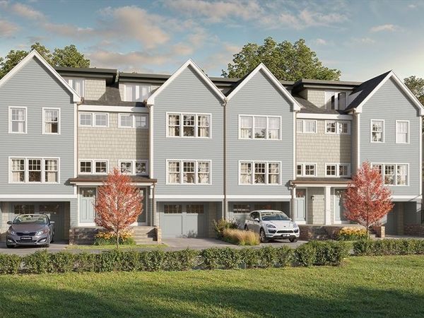 214 Great Road, Unit 204, Bedford, MA 01730