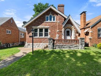 4320 Toenges Avenue Saint Louis, MO 63116